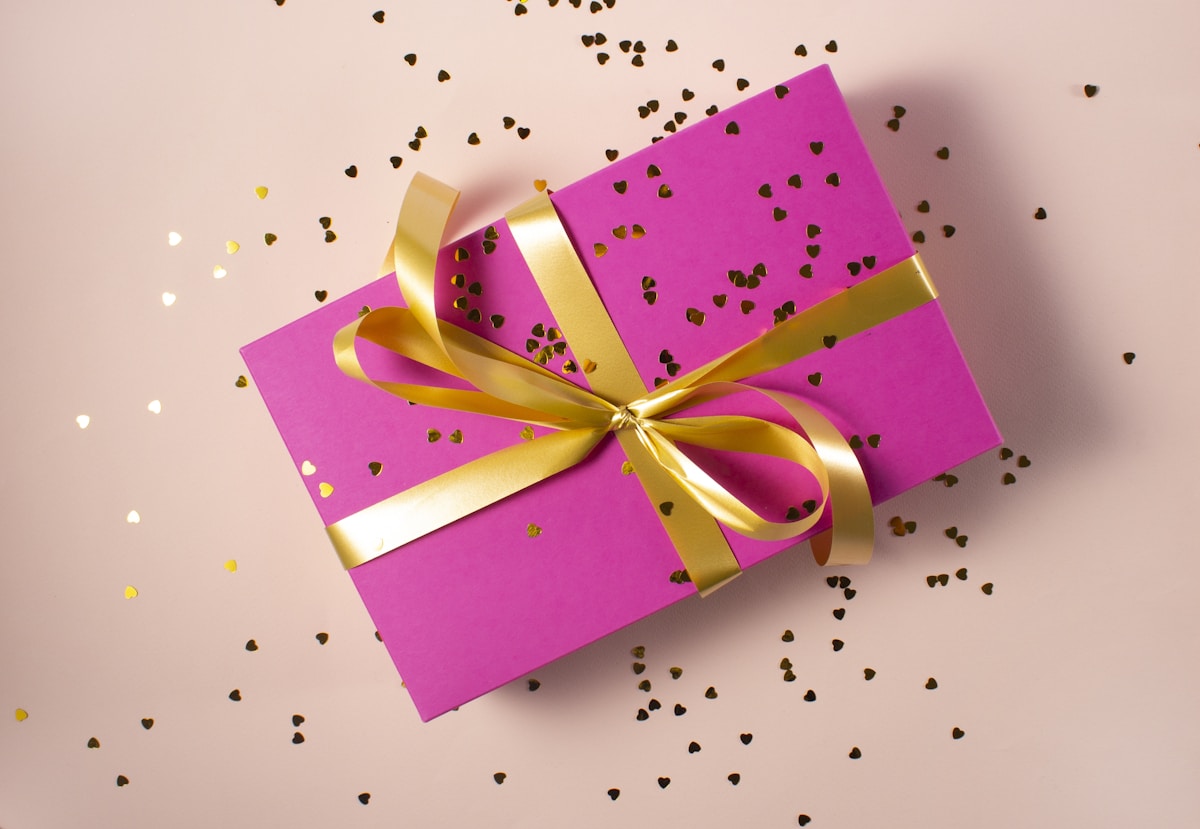 Paquete Regalo Xorvia — The Starter Gift — caja elegante con lazos dorados
